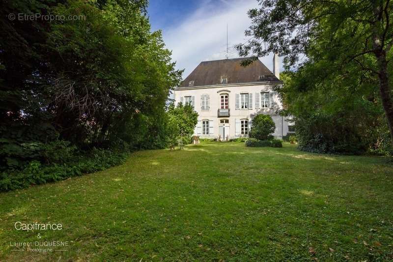 Maison à ARC-SUR-TILLE