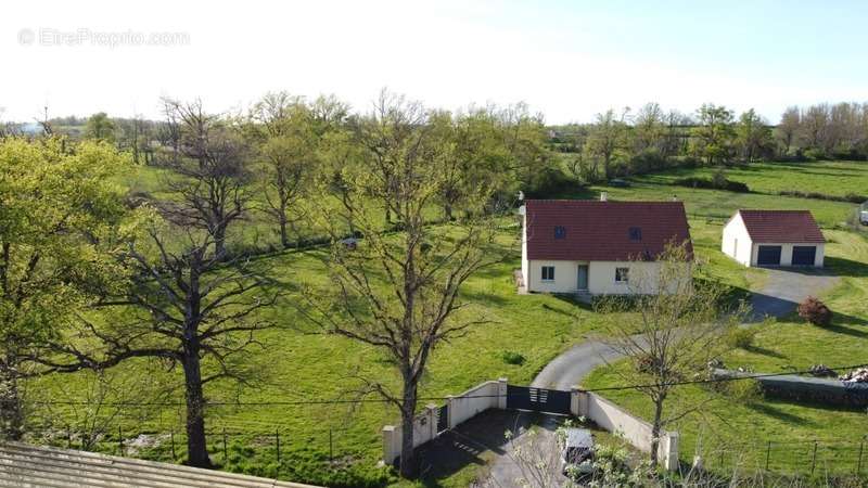 Maison à SAINT-POURCAIN-SUR-BESBRE