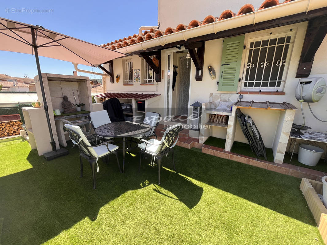 Appartement à SANARY-SUR-MER