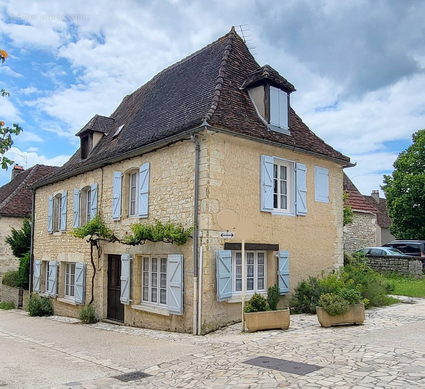 Maison à LABASTIDE-MURAT