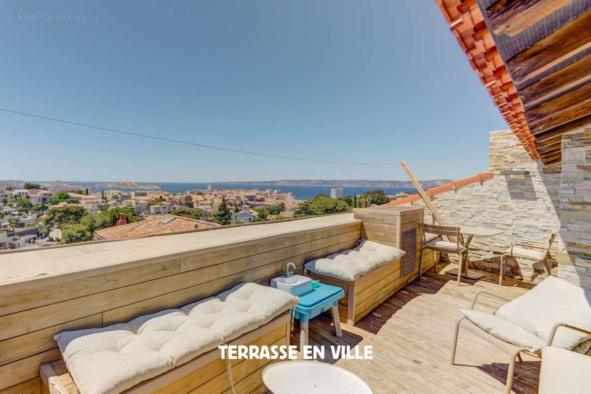 Appartement à MARSEILLE-7E