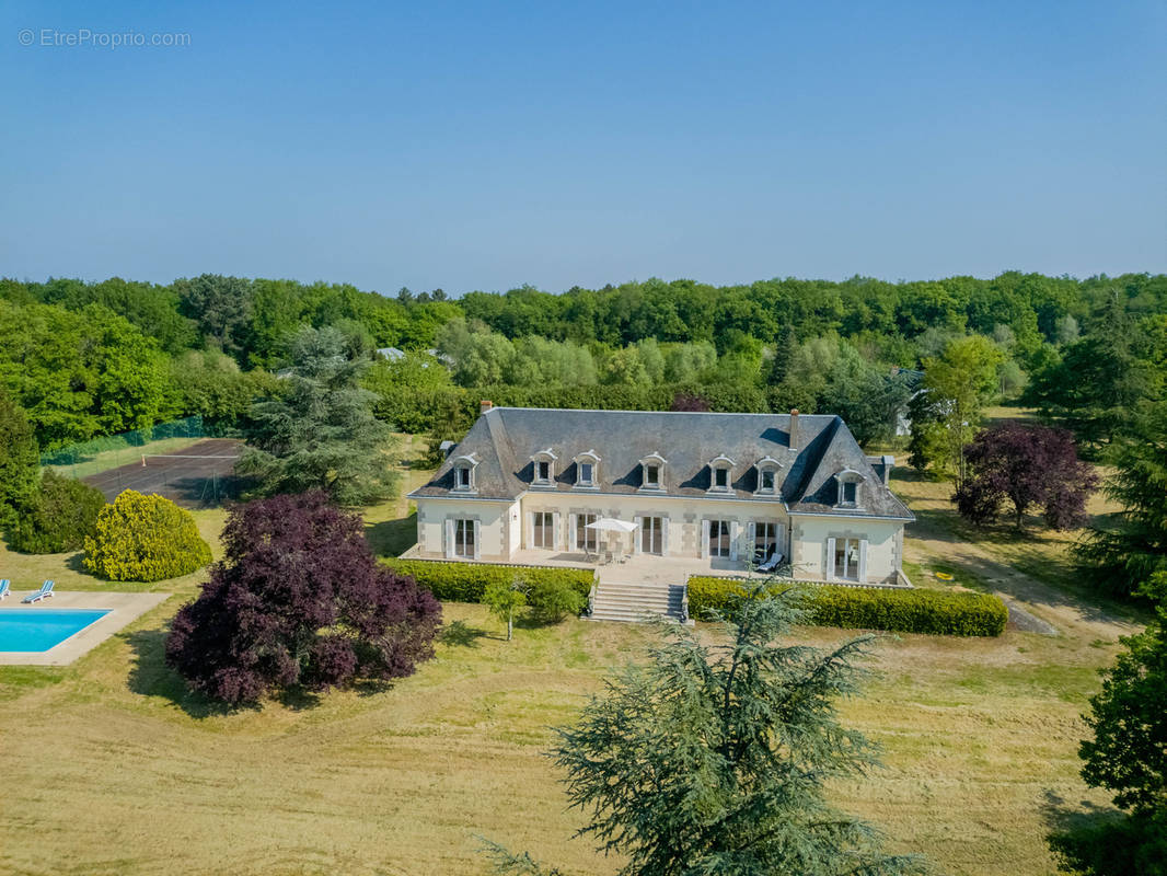 Maison à AZAY-LE-RIDEAU