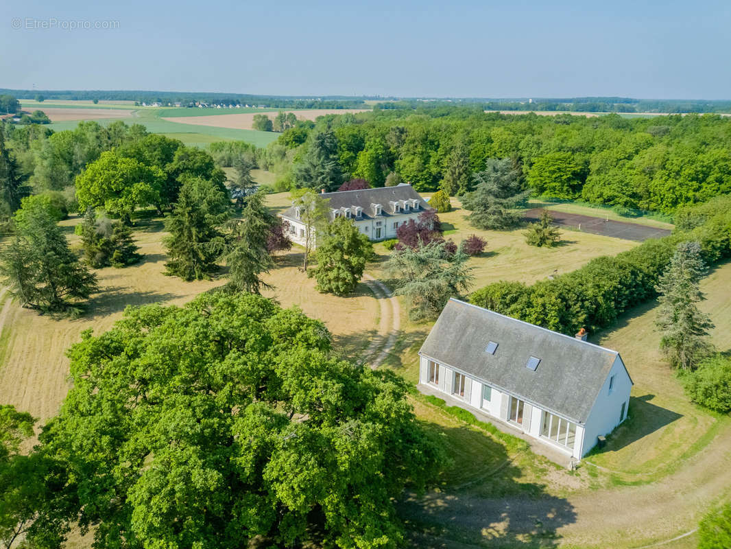 Maison à AZAY-LE-RIDEAU