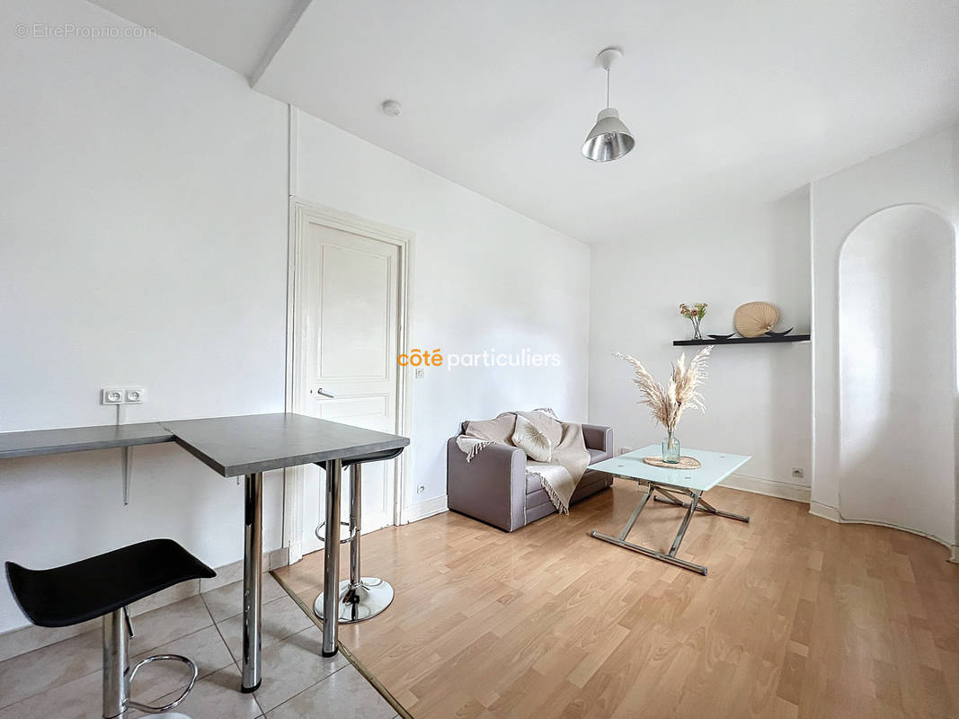 Appartement à ISSY-LES-MOULINEAUX