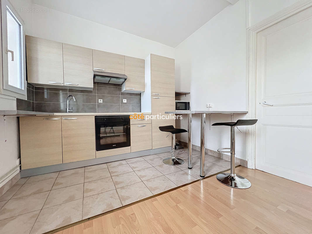 Appartement à ISSY-LES-MOULINEAUX