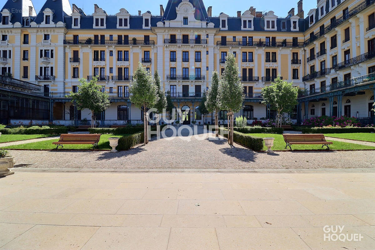 Appartement à AIX-LES-BAINS