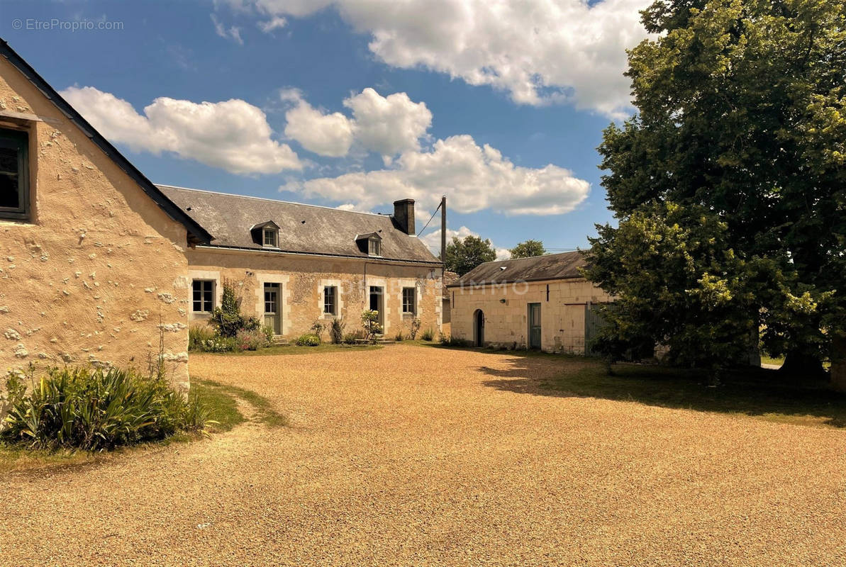 Maison à CHATEAU-LA-VALLIERE