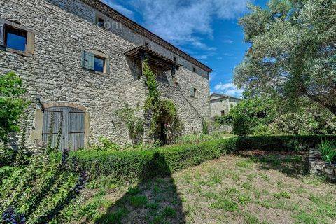 Maison à UZES