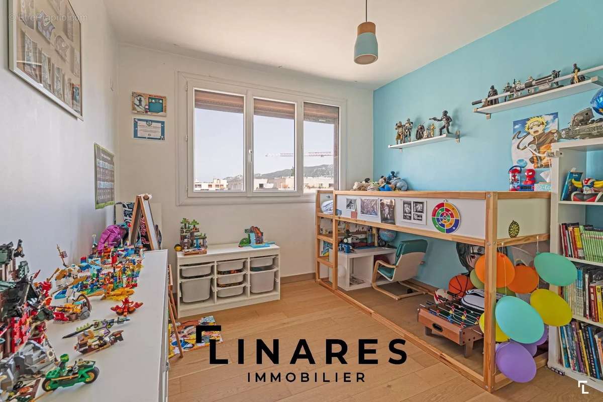 Appartement à MARSEILLE-10E