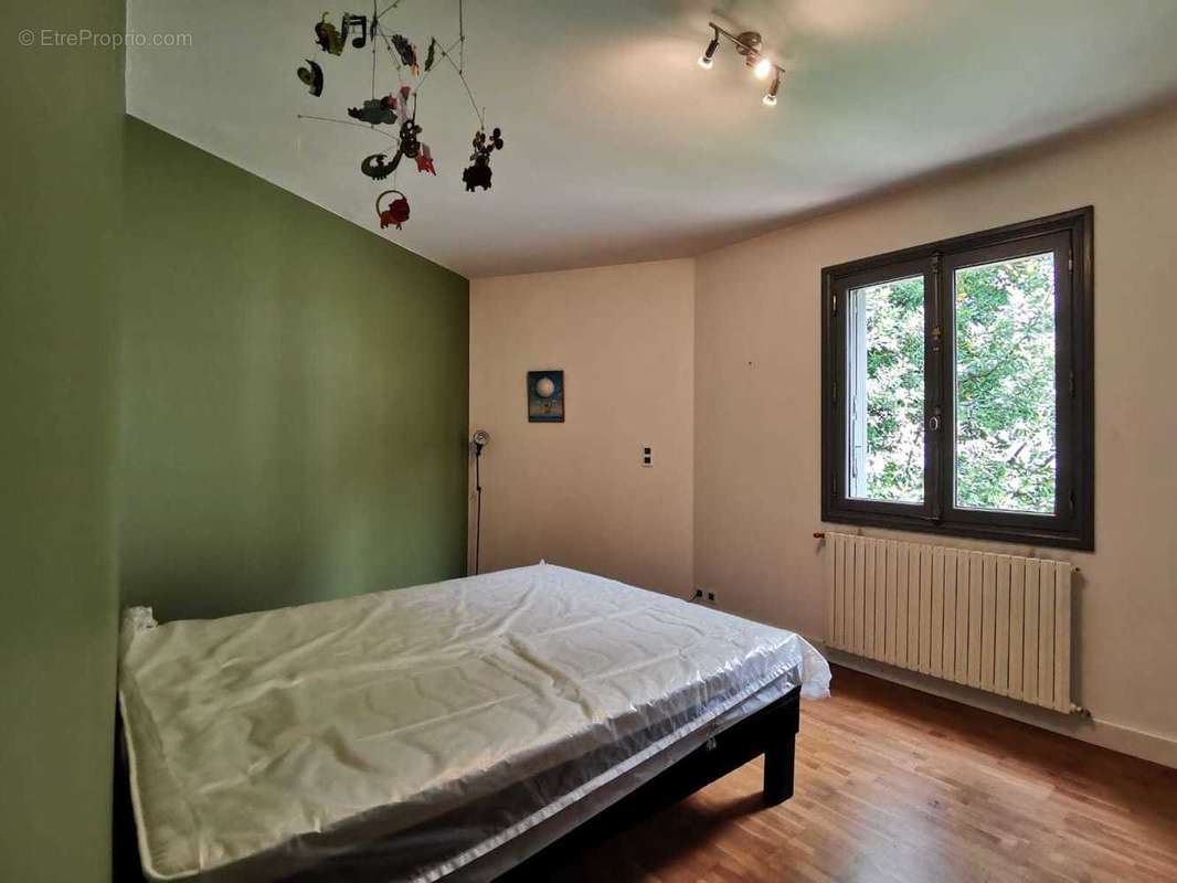   - Appartement à AUBENAS