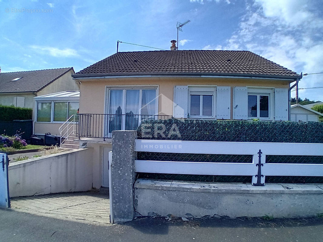 Maison à AUTHON-DU-PERCHE