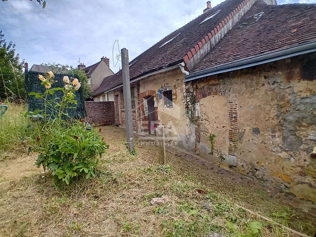 Maison à AUTHON-DU-PERCHE