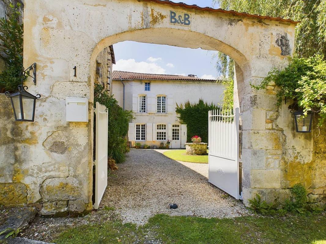 Maison à MAREUIL