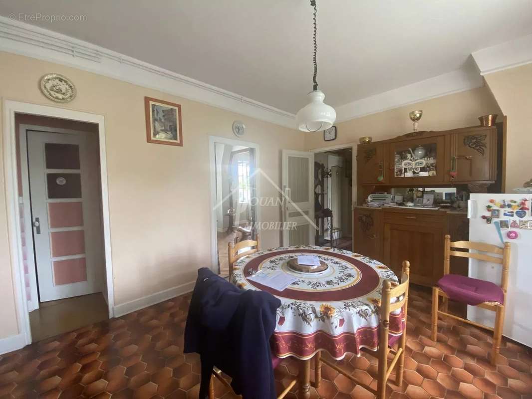 Appartement à DOMPIERRE-SUR-BESBRE