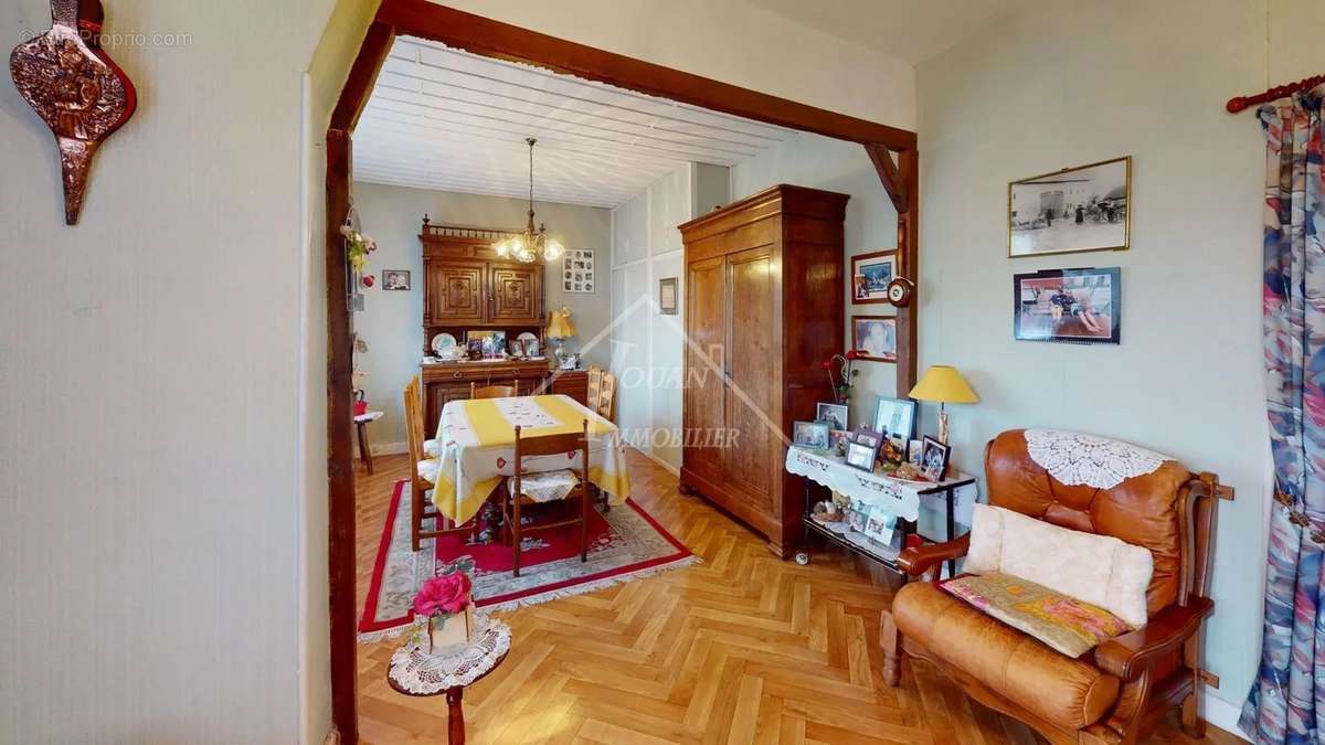 Appartement à DOMPIERRE-SUR-BESBRE