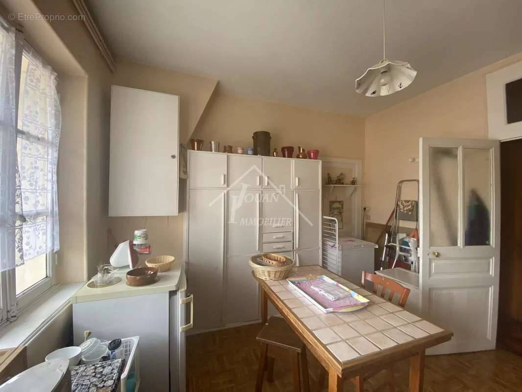 Appartement à DOMPIERRE-SUR-BESBRE