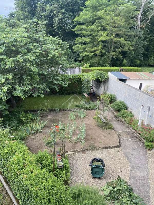 Appartement à DOMPIERRE-SUR-BESBRE