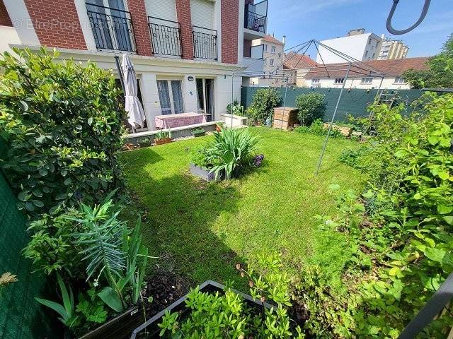 Appartement à MAISONS-ALFORT