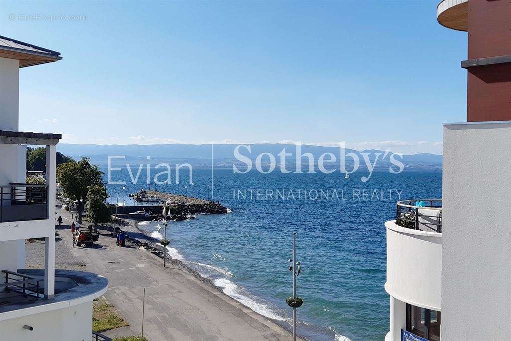 Appartement à EVIAN-LES-BAINS