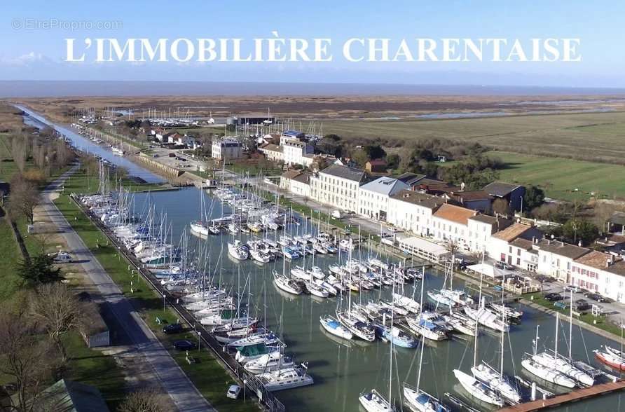 Maison à MORTAGNE-SUR-GIRONDE