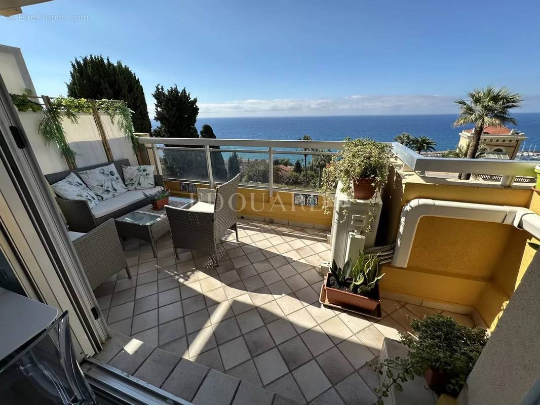 Appartement à MENTON