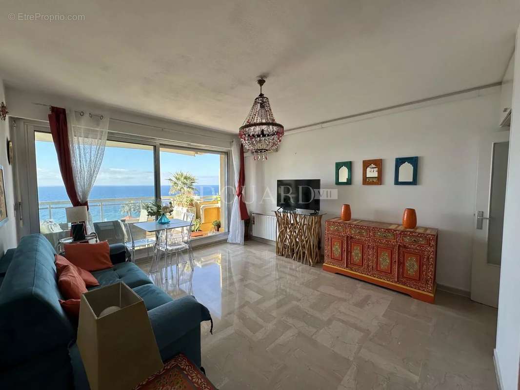 Appartement à MENTON