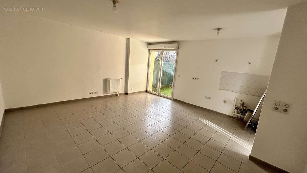 Appartement à ROSNY-SOUS-BOIS