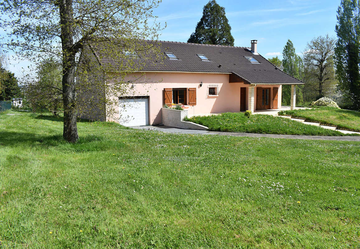 Maison à CONDE-SUR-VESGRE