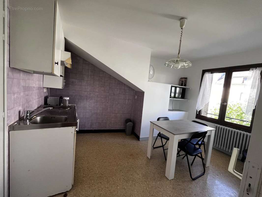 Appartement à AIX-LES-BAINS