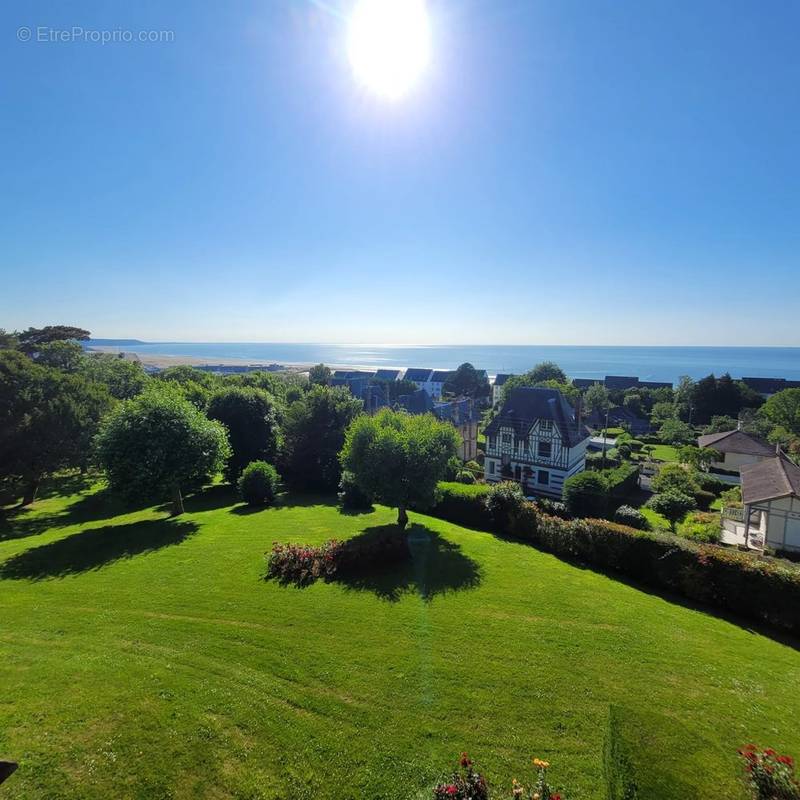 Appartement à TROUVILLE-SUR-MER