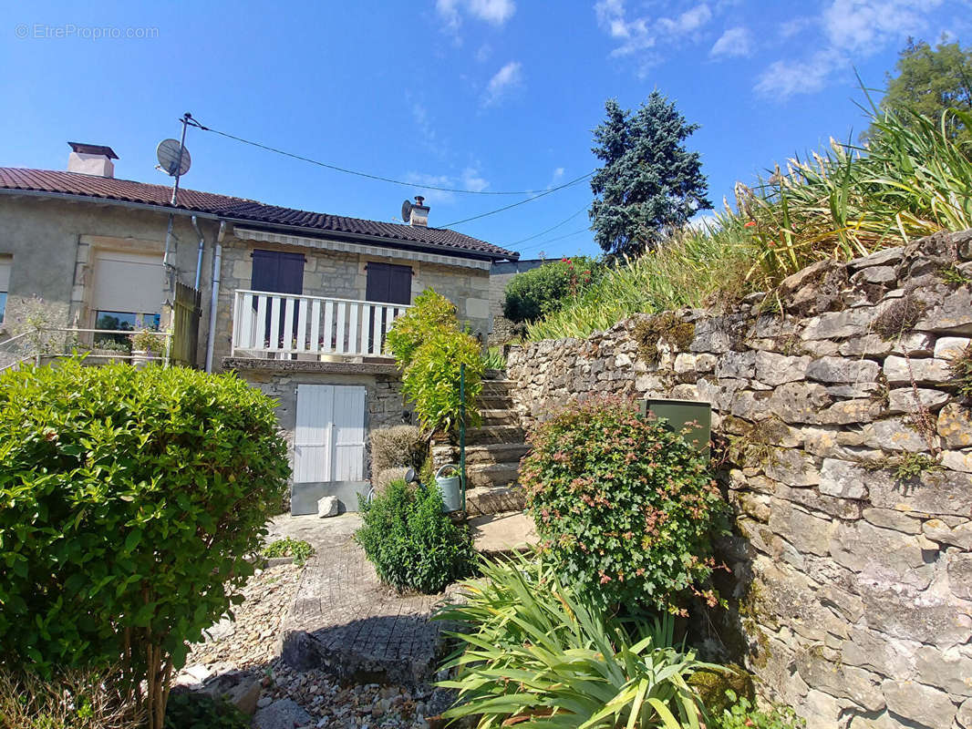 Maison à CAYLUS