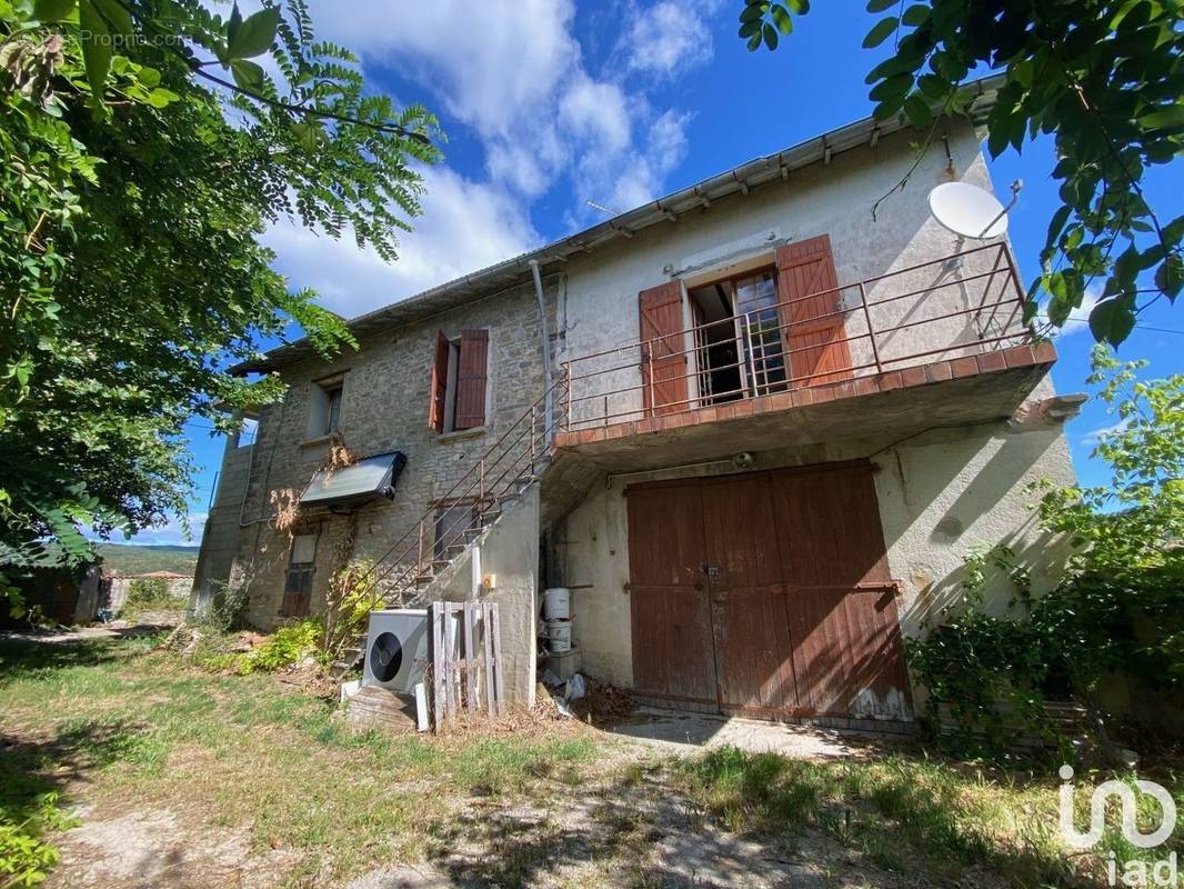 Photo 1 - Maison à SAINT-JULIEN-LES-ROSIERS