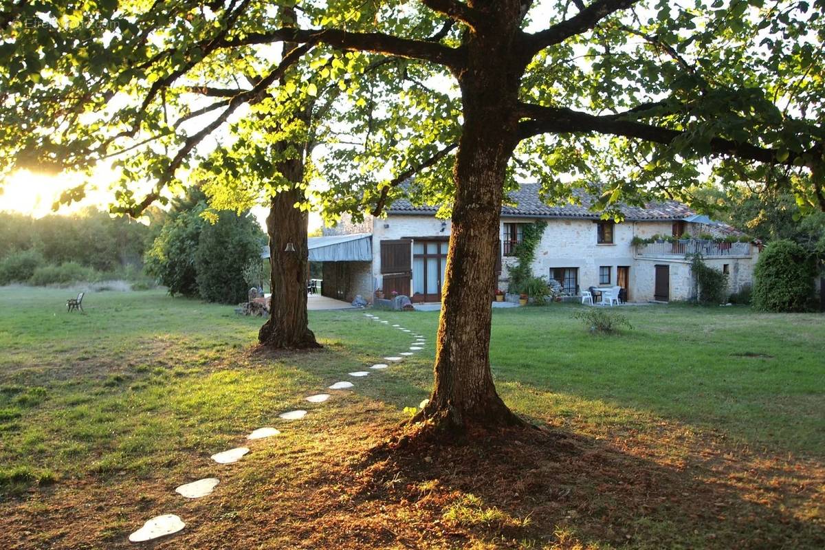 Maison à SAINT-ANTONIN-NOBLE-VAL