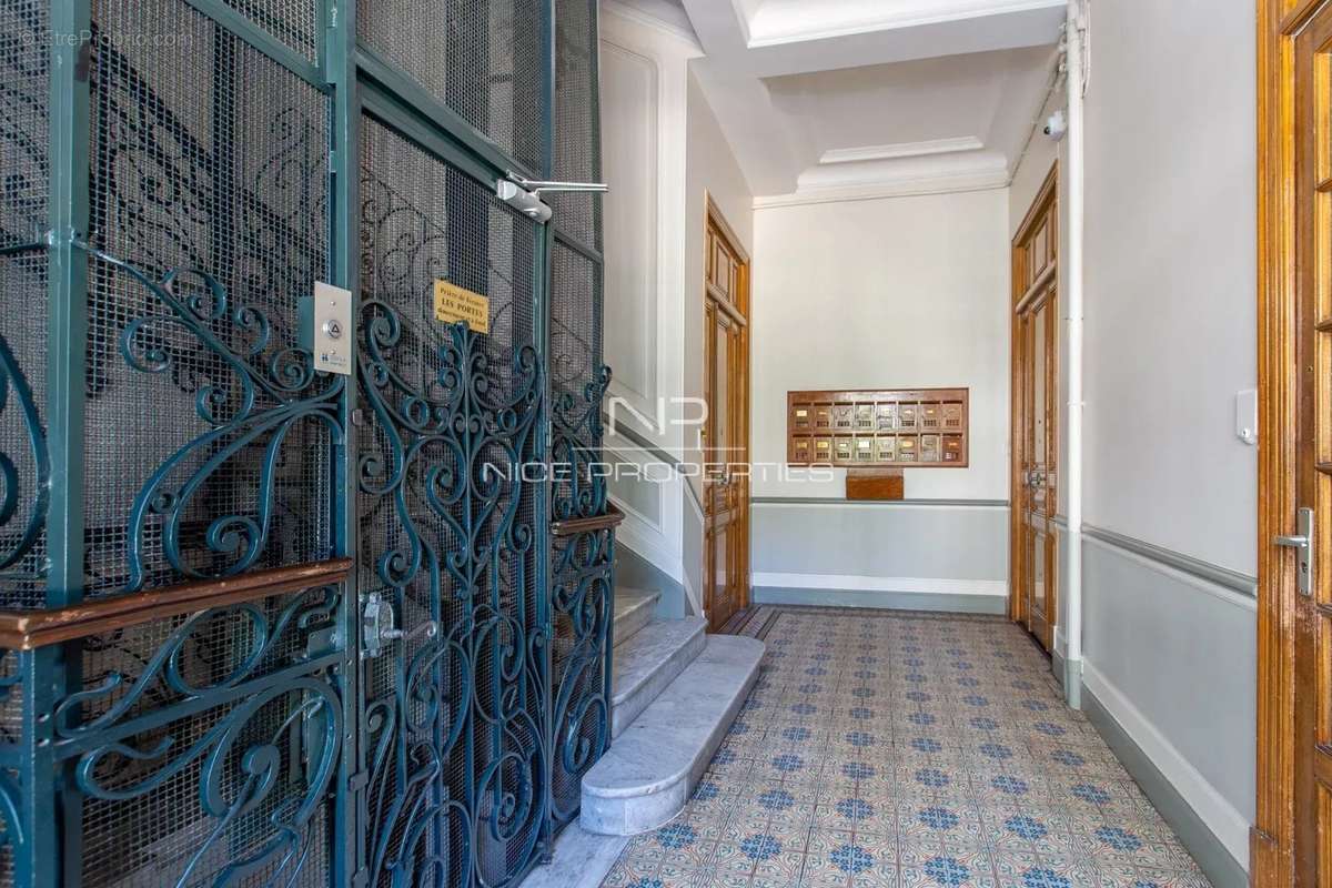 Appartement à NICE