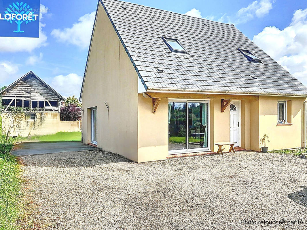 Maison à BERNAY