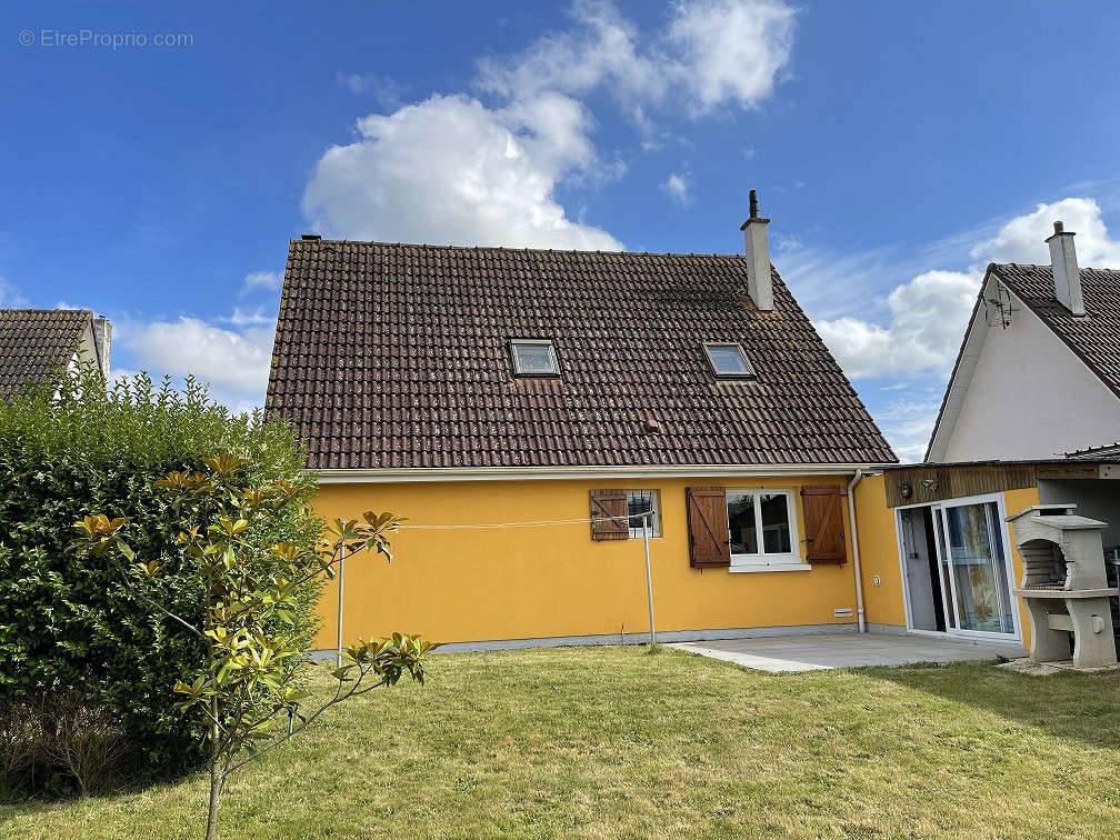 Maison à LE BOSC-ROGER-EN-ROUMOIS