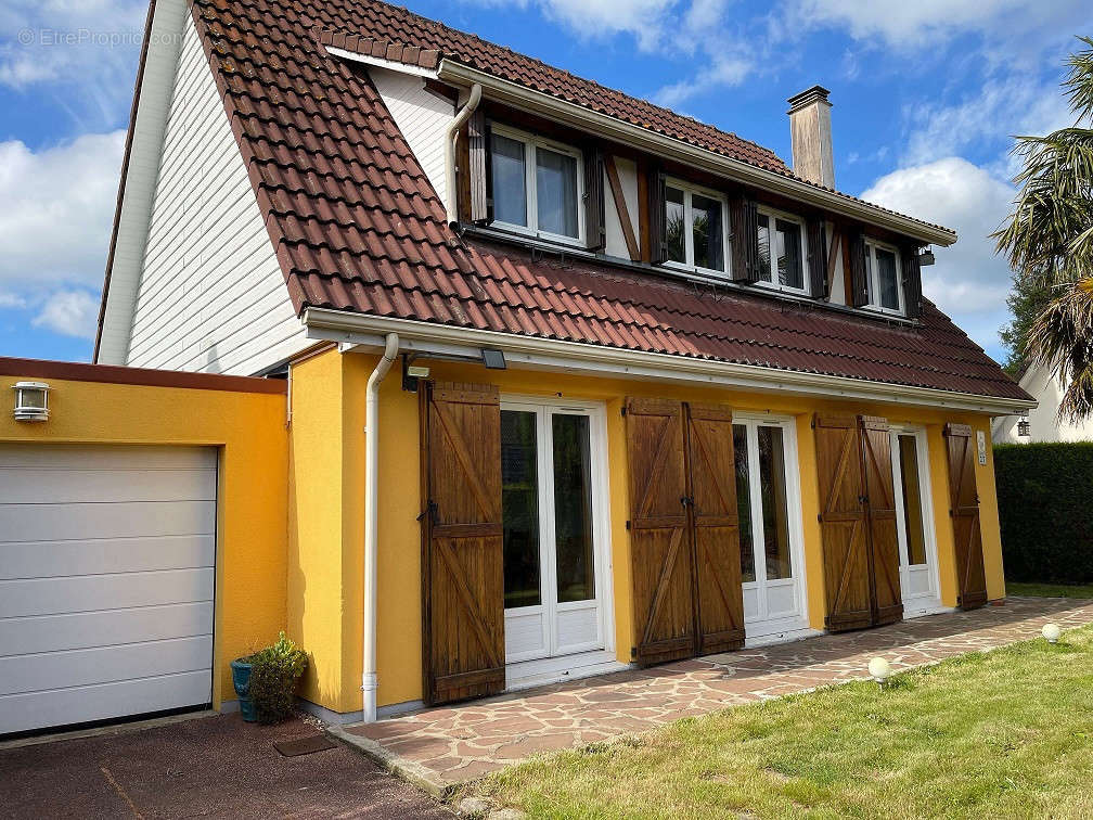 Maison à LE BOSC-ROGER-EN-ROUMOIS