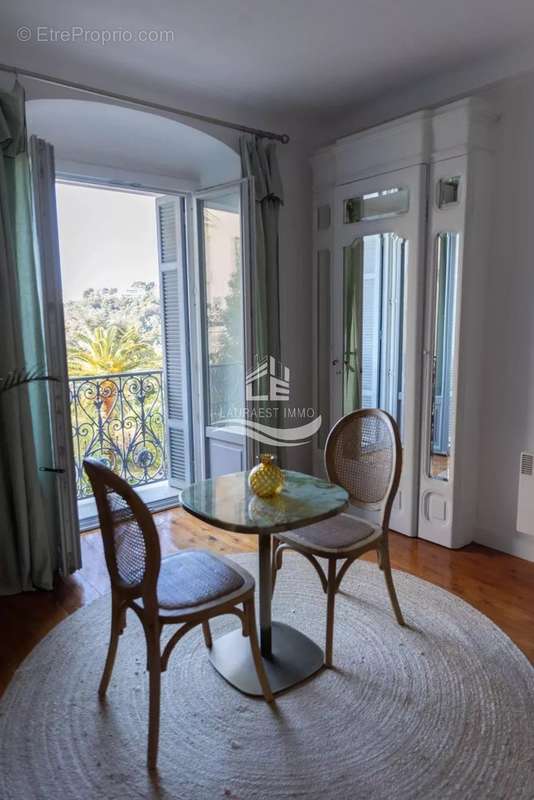 Appartement à MENTON