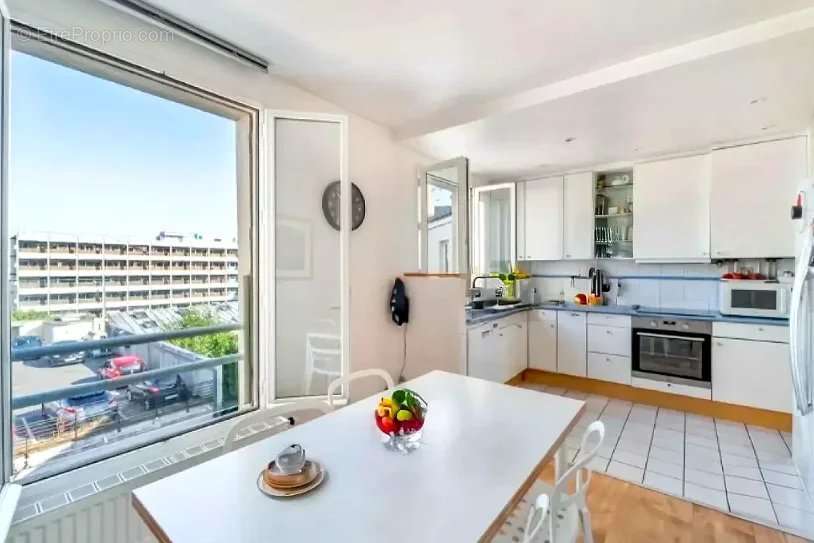 Appartement à PARIS-5E