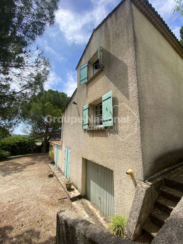 Maison à MONTFRIN