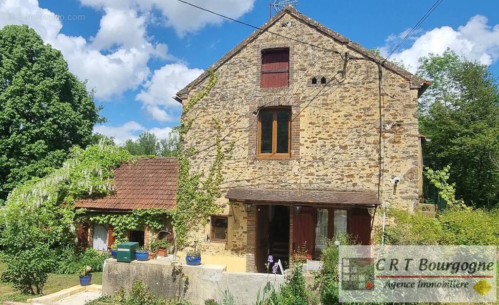 Maison à DIGES