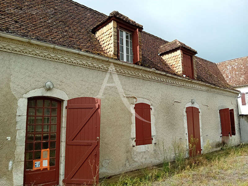 Maison à RAMOUS