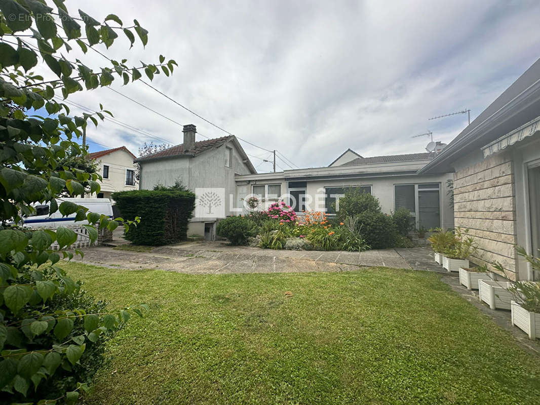 Maison à ARNOUVILLE-LES-GONESSE