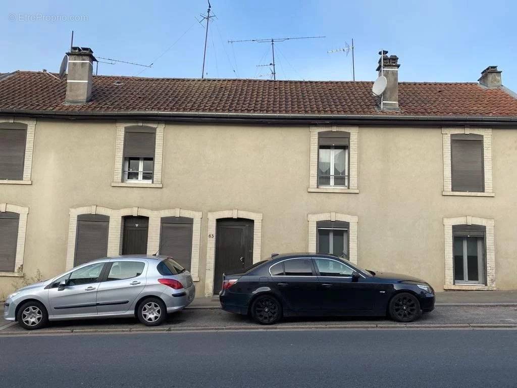 Appartement à NEUVES-MAISONS