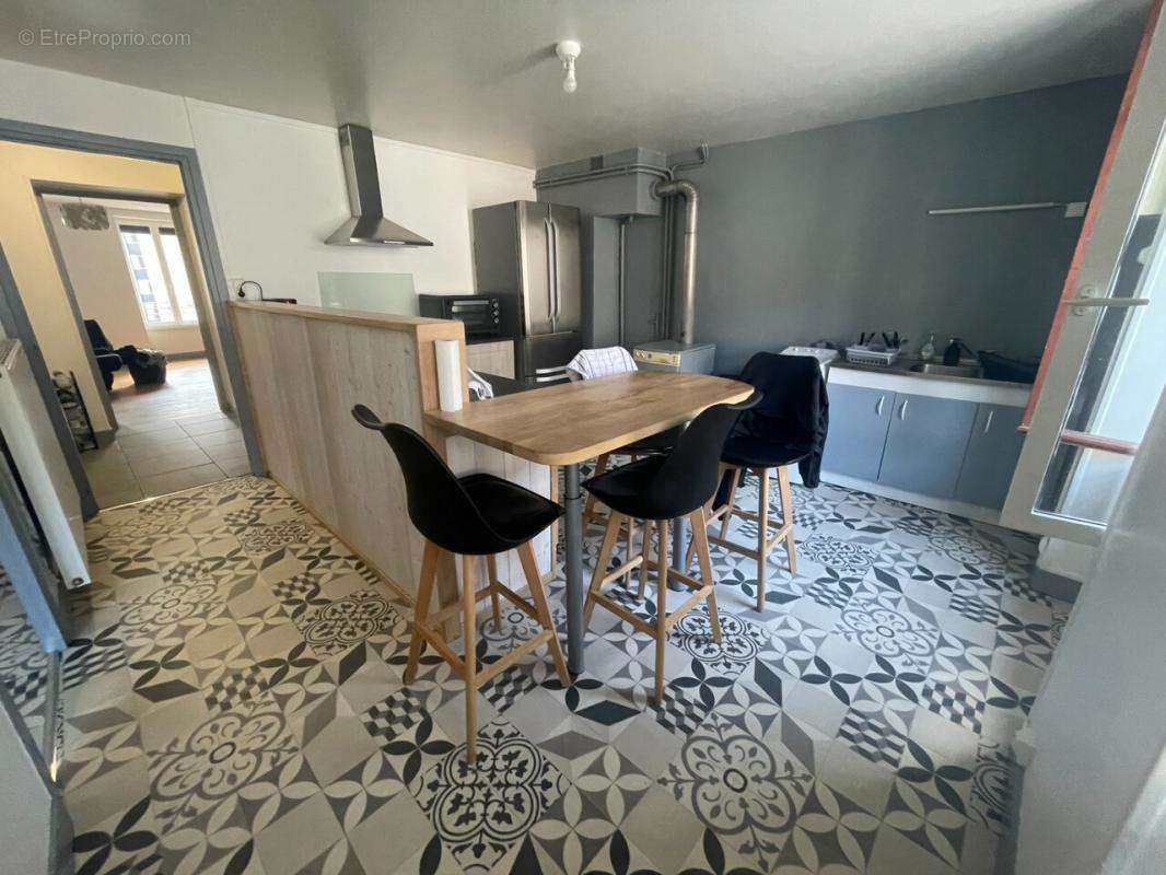 Appartement à PONTAUMUR