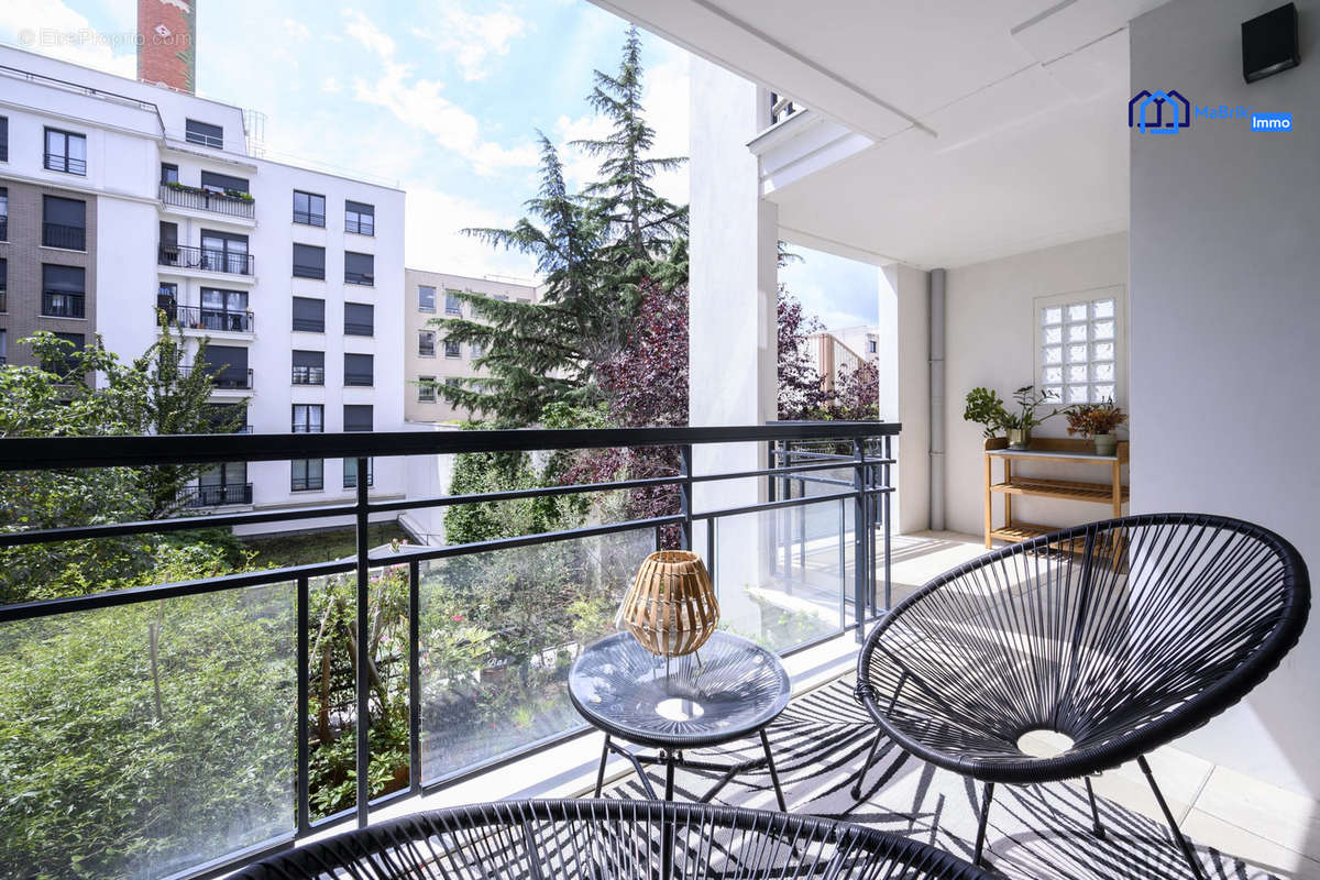 Appartement à SURESNES