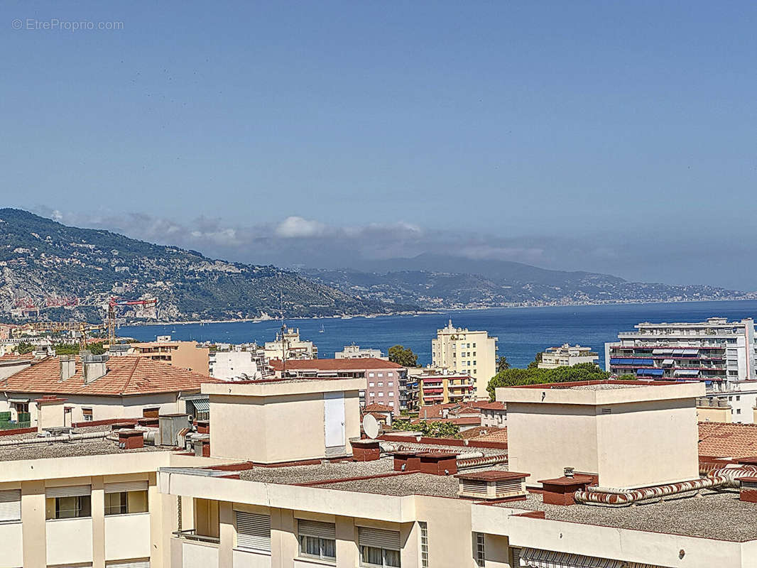 Appartement à ROQUEBRUNE-CAP-MARTIN