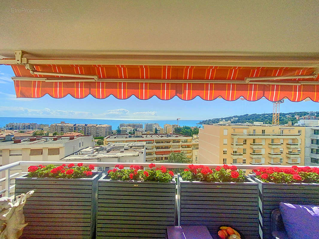 Appartement à ROQUEBRUNE-CAP-MARTIN