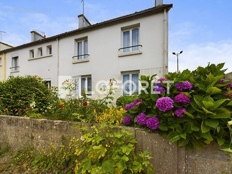 Maison à PONT-L&#039;ABBE