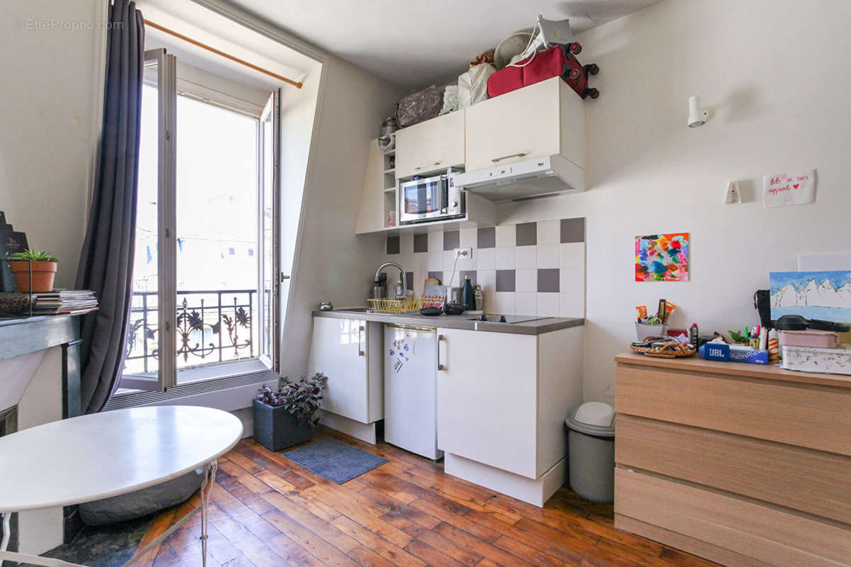 Appartement à PARIS-15E